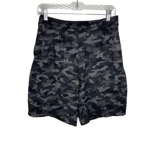 Lululemon Athletica Men's Black Gray Camo Training Activewear Shorts Size Medium